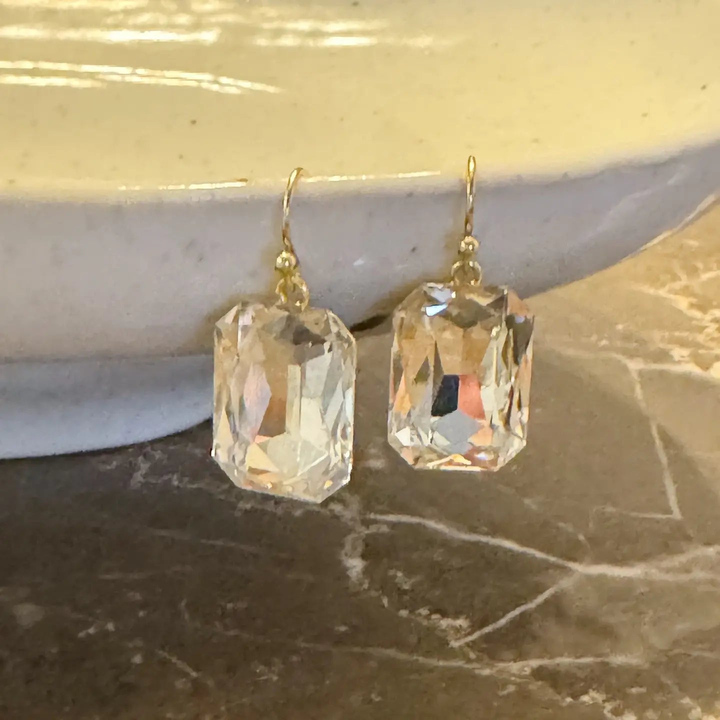 Simple and Classy Jewel Earrings - Clear