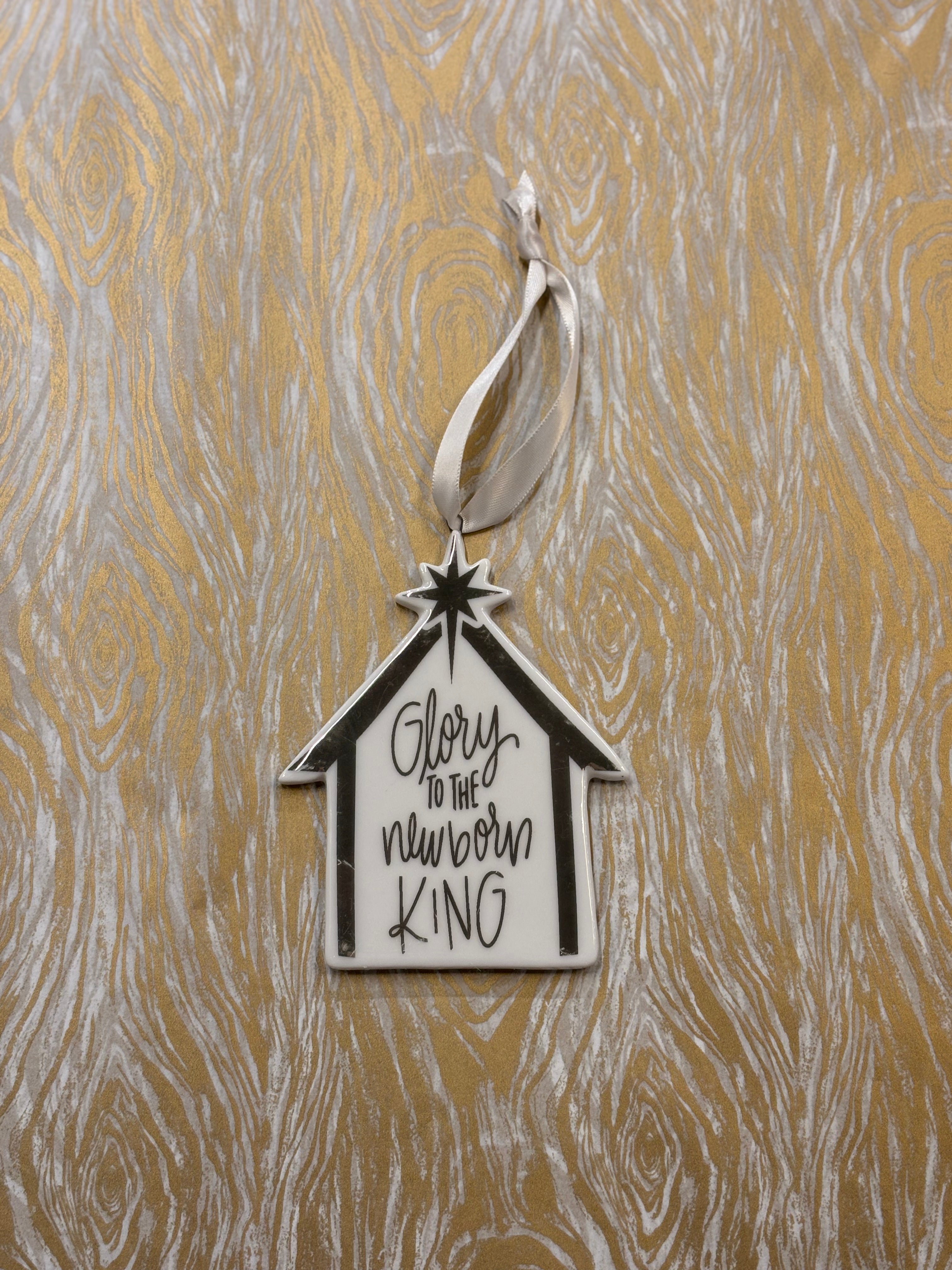 Glory to The Newborn King Ornament