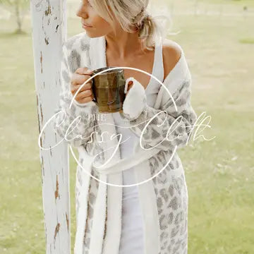 Luxe Robe - Beige Leopard