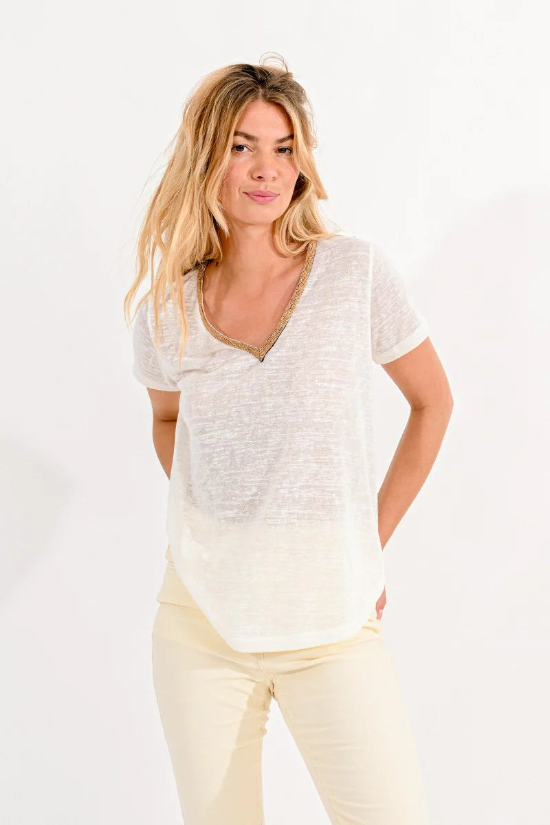 V-NECK TEE